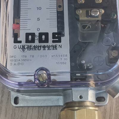 询》压力开关DFC17B78F001SAUTER压力控制开关D