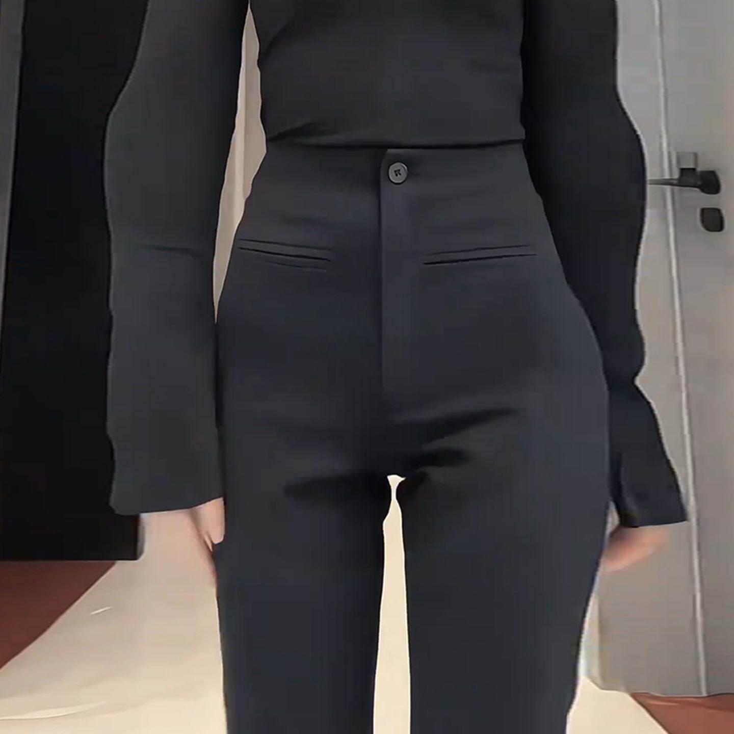 黑色高级感微喇西装裤女2025秋冬新款高腰显瘦弹力修身马蹄喇叭裤