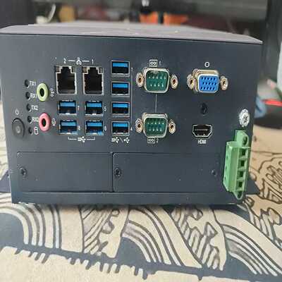 议价研华MIC-770Q工控机，配置：CPUG3930，16G