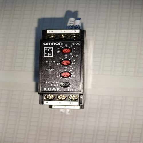 （洋洋设备）拆封温度警报器K8AK-TH11S24V