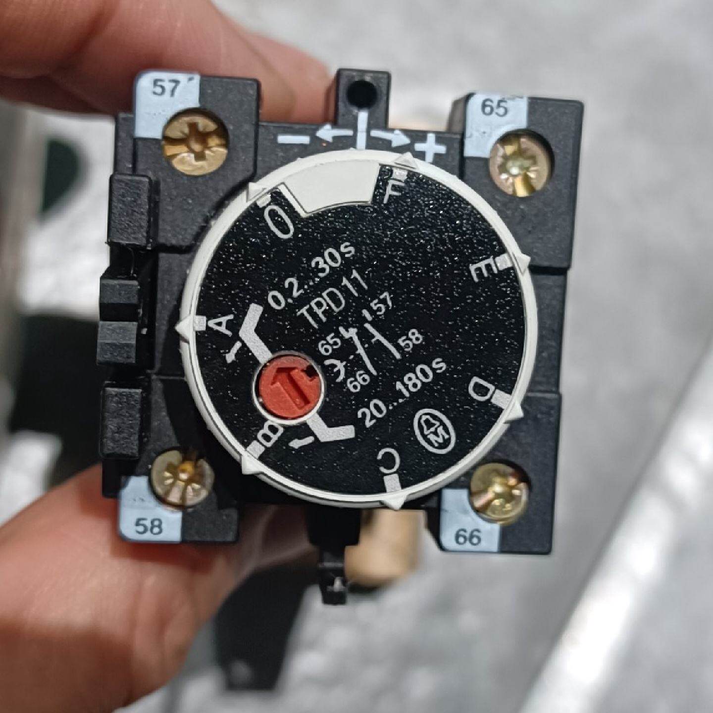 议价--全新MOELLER金钟默勒接触器延时触头 TPD 11 DI