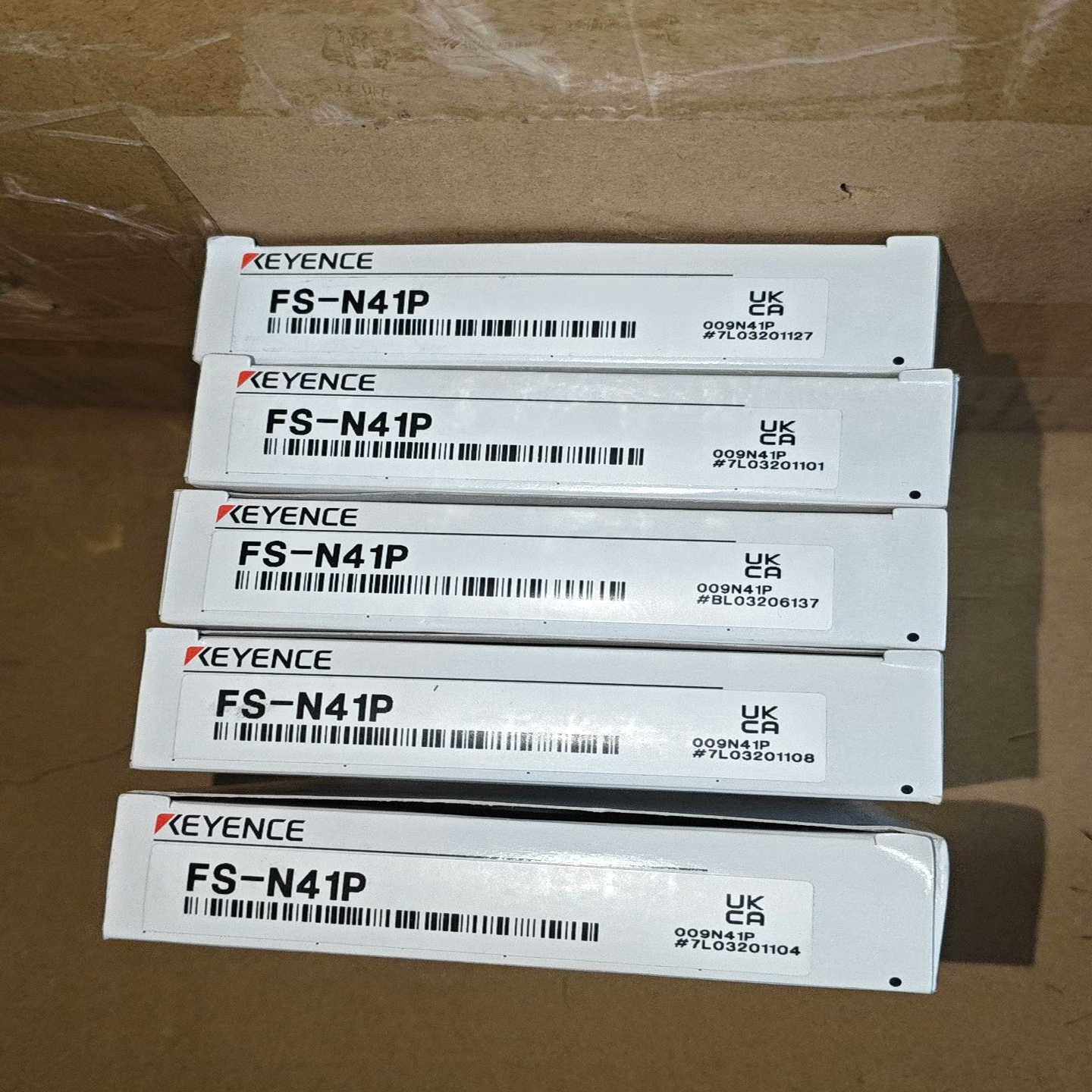 基恩士FS-N41P光纤放大器，全新原装正品，盒码一致！配件-议价