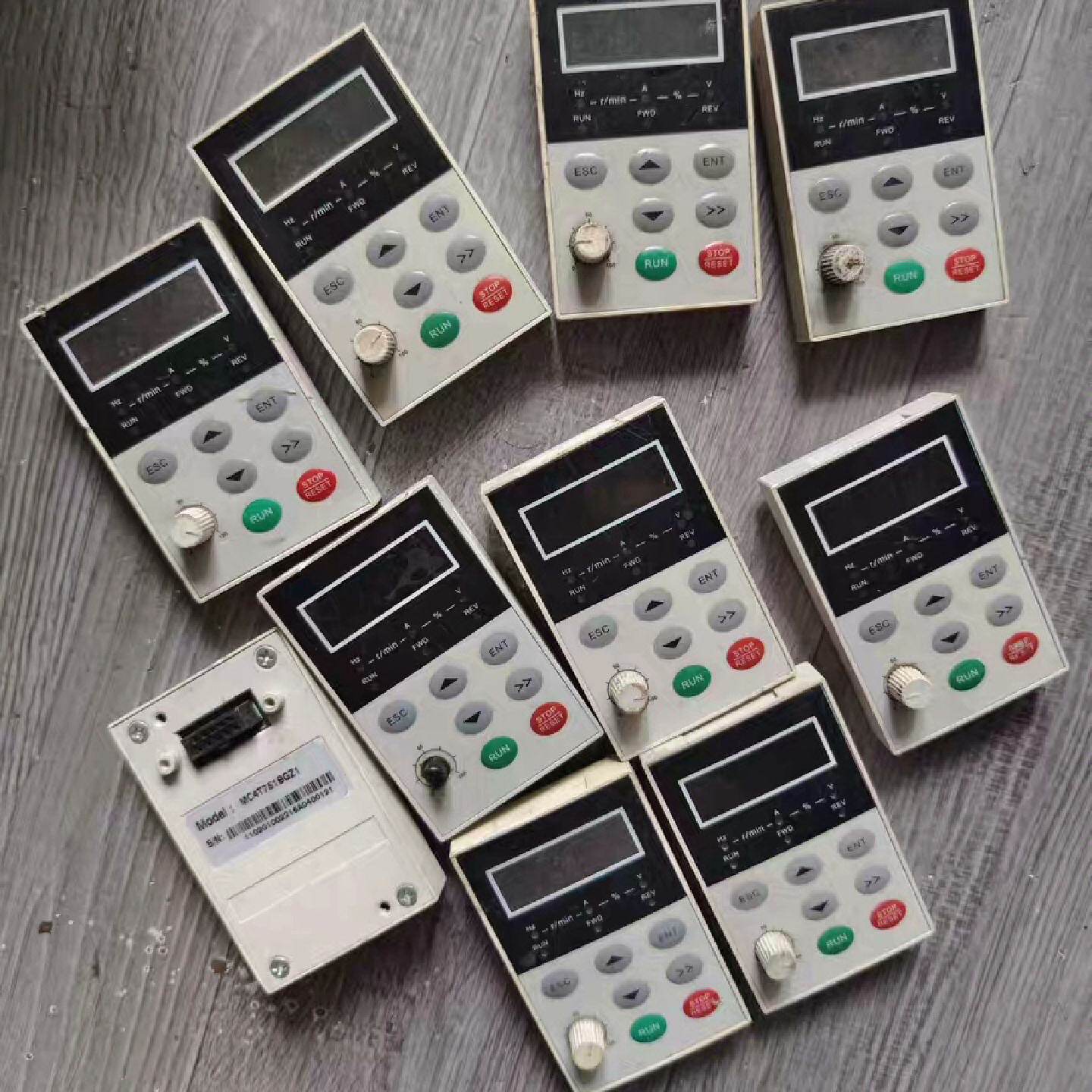 变频器面板    吉泰科小板GK500 MC4T751BGZ--议价商品
