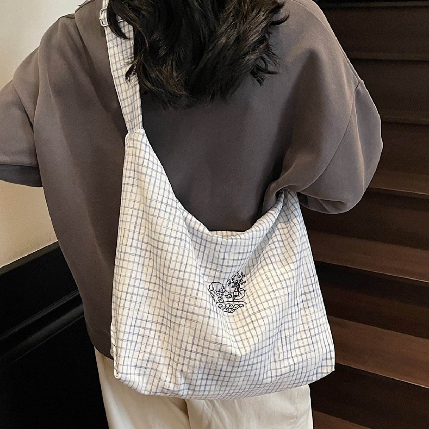 韩系休闲格子帆布包包女大容量慵懒风单肩包大学生通勤斜挎托特包