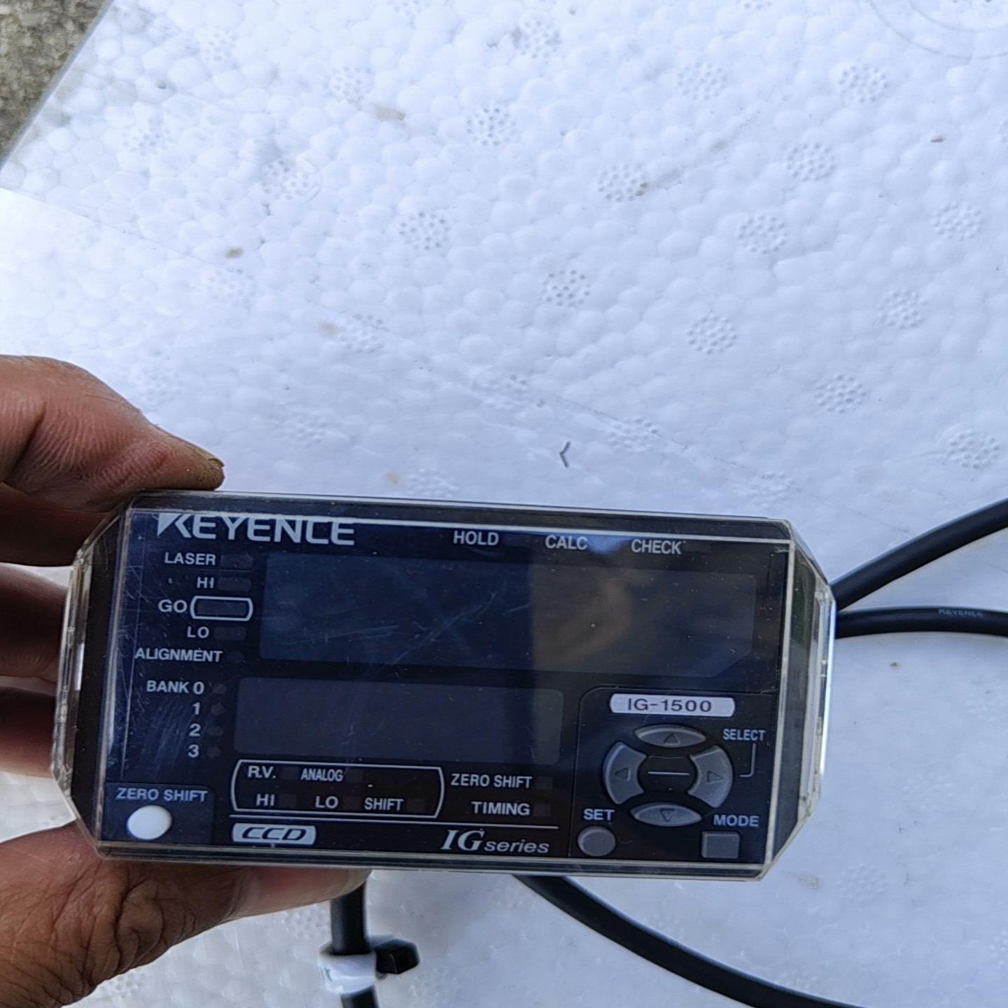 基恩士激光位移传感器IG-1500无配件2015年份询价