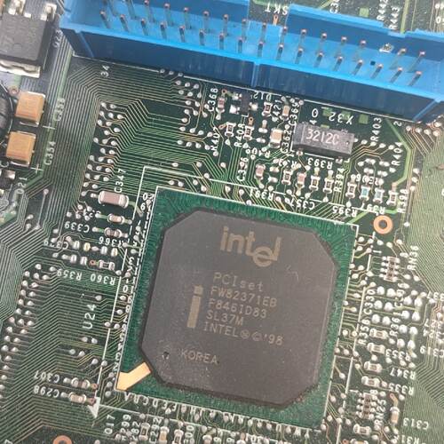 询》FW82371EB带板芯片带内存条带CPU