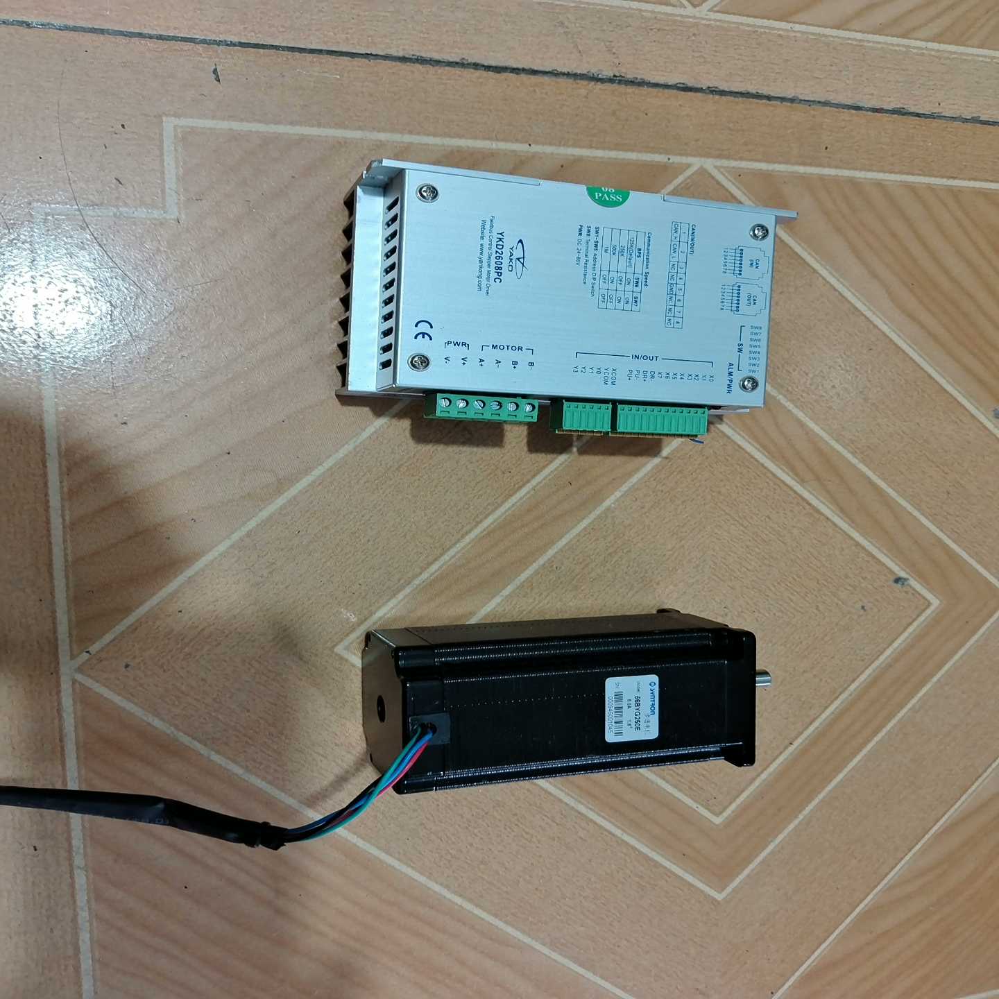 57精研步进电机YKD2608PC，电机56BYG250E，询价