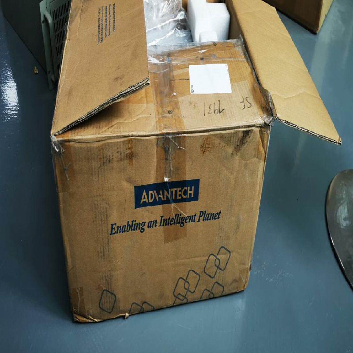 议价议价9.8新带原包装,研华IPC-7120工控机,I5可维修