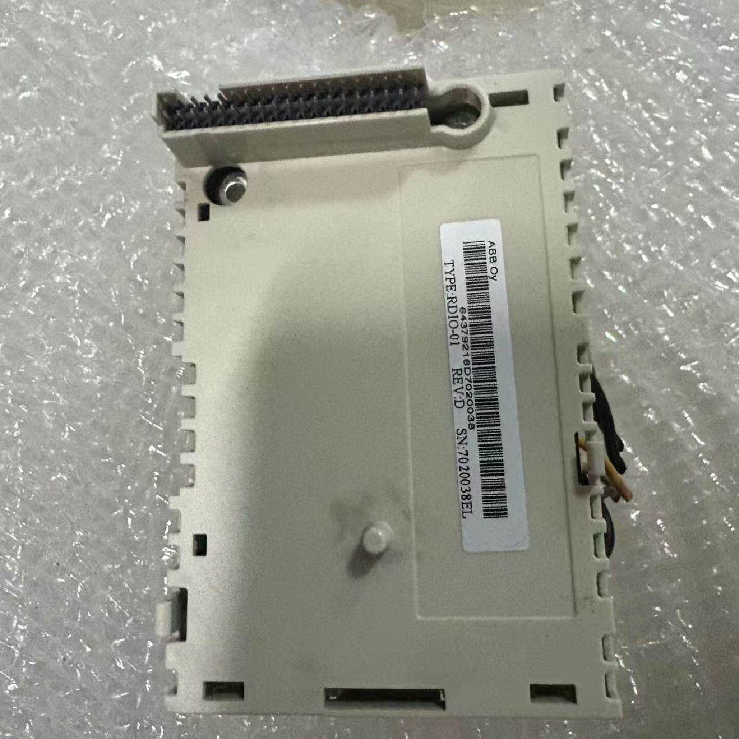 RDIO-01二手拆机ABB变频器模块实物图拍摄功能包好--议价商品