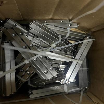 3100交叉导轨正品THKV3M-100不锈钢交叉导轨--议价商品