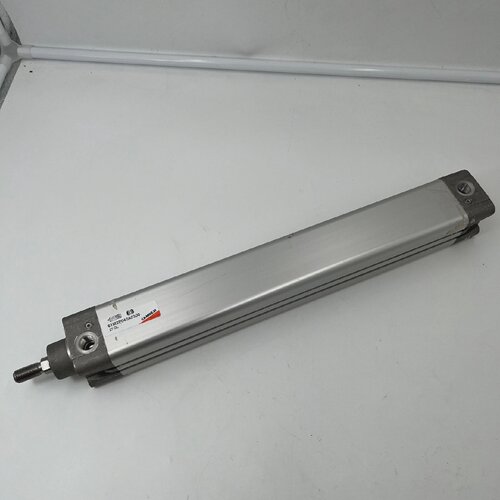 CAMOZZI 61M2P040A0300 300MM STROK  40MM BORE Pneumatic Cylin