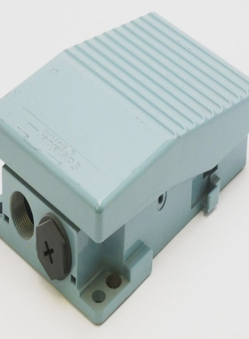 SchneiderElectricXPEM110XPEM110AC15240V3AFu?schalte