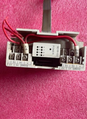 士林可程式控制器型号AXON8EYRES输出30VD