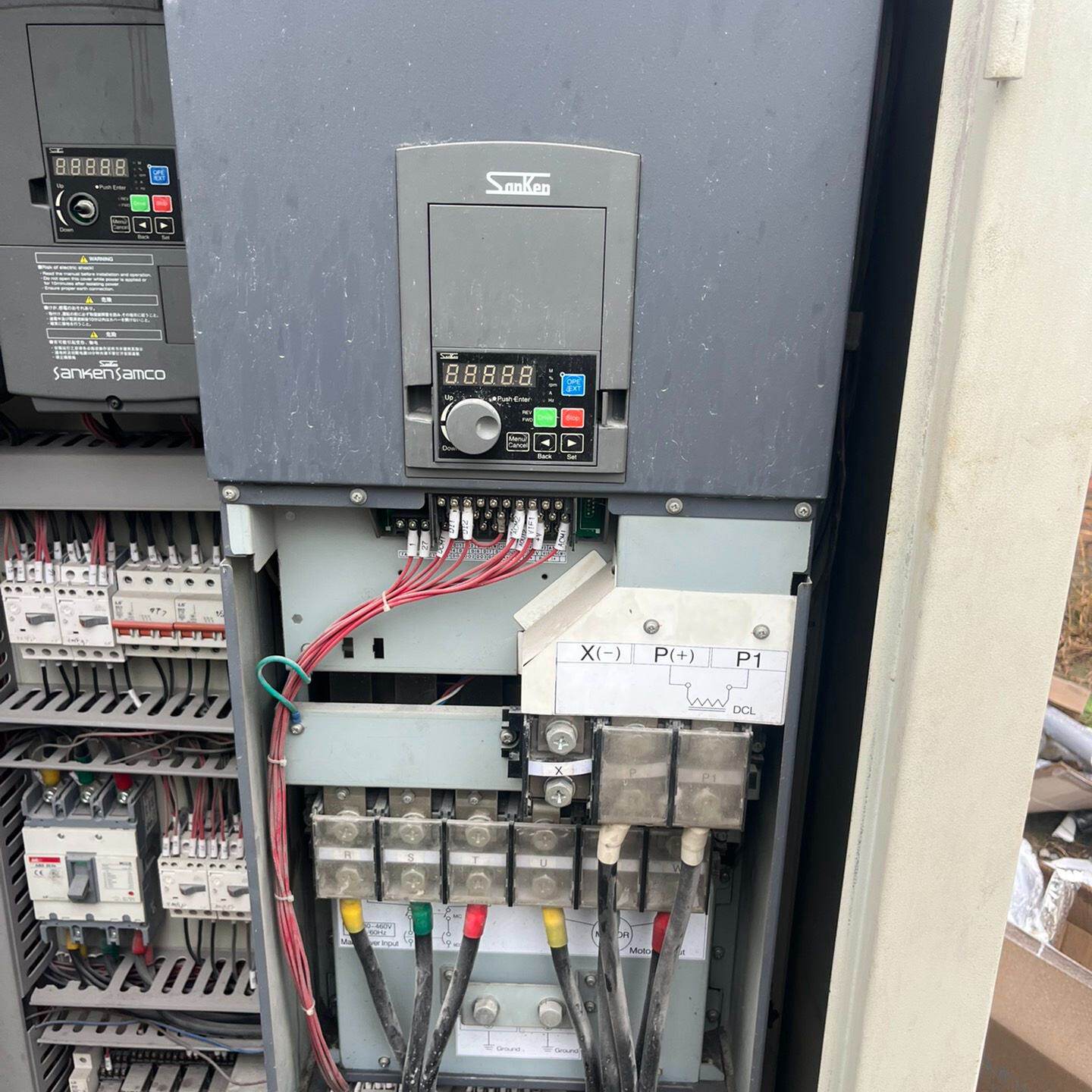 三垦变频器VM061100N4110KW