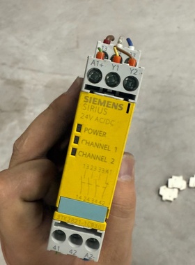 西门子安全继电器型号3TK28211CB30成色很新单-议价