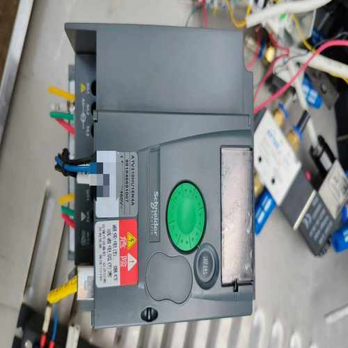 变频器，型号：ATV310HU15N4A件，实图拍询价