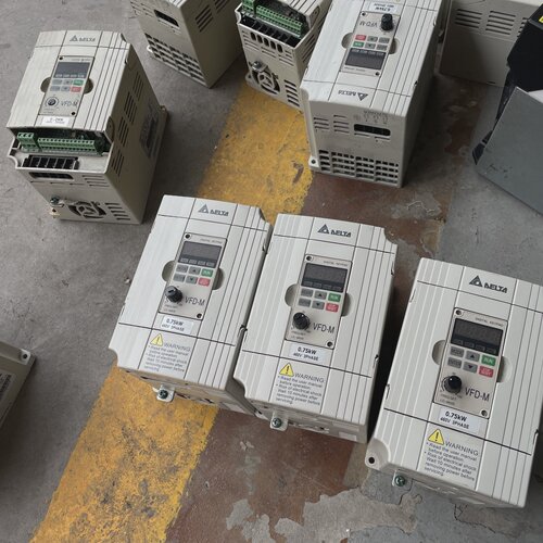 寻I台达VFDM变频器原装的VFD007M43BVFF0