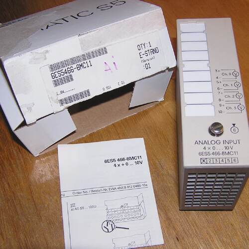 NEW  Siemens 6ES54668MC11 E01 S5 466 Analog Input Module ope