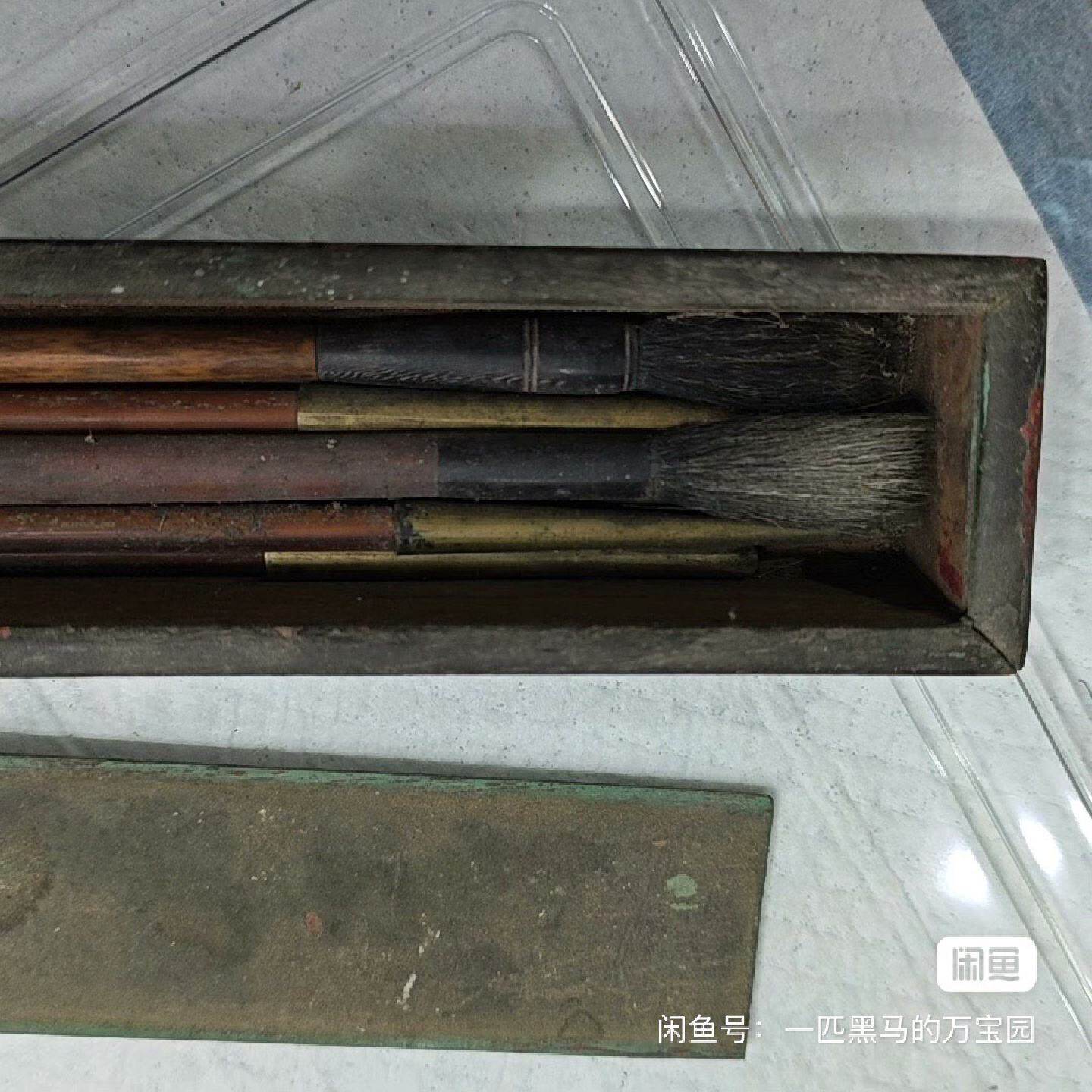 清代民国时期文具盒一个，图片实拍，木头的。不含毛笔，不含毛笔