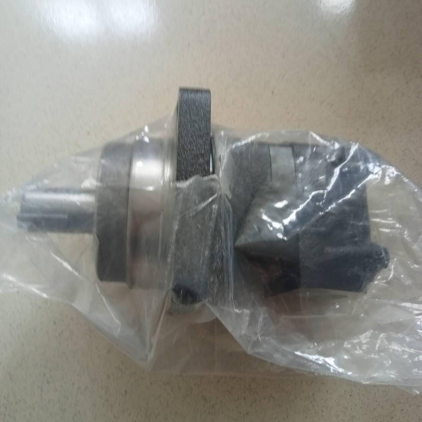 议价议价Char-lynn马达2-100BA4C-E议价