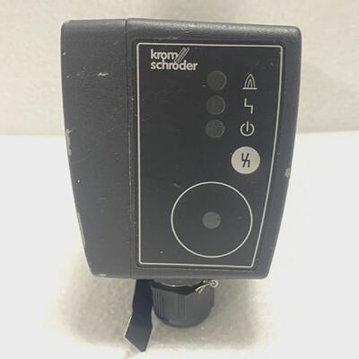 Krom Schrder UVC1 D1G1A Dtecteur De Flamme UVC 100230VAC 843