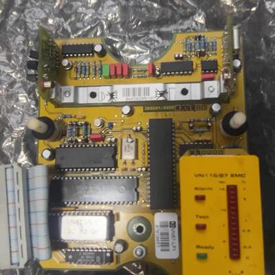配件VN21587 EMC 油雾探测器主板 现货议价