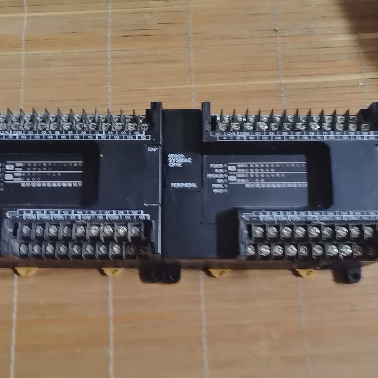 欧姆龙PLC控制器CP1EE30SDRA-询