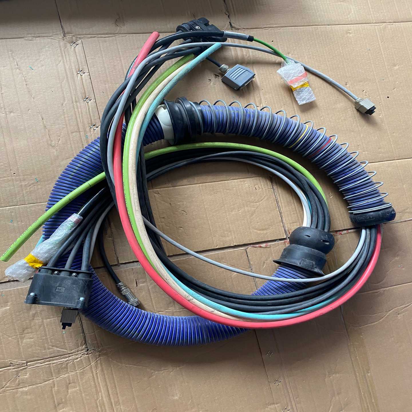 库卡机器人管线包 莱尼管线包 SP35 HA A3-VW37【卡奥电子】