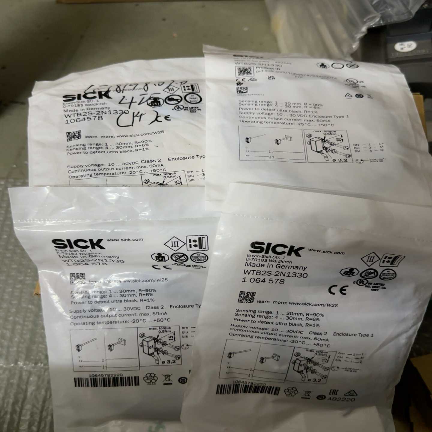 全新德国SICK西克光电传感器WTB2S-2N1330，原--议价商品