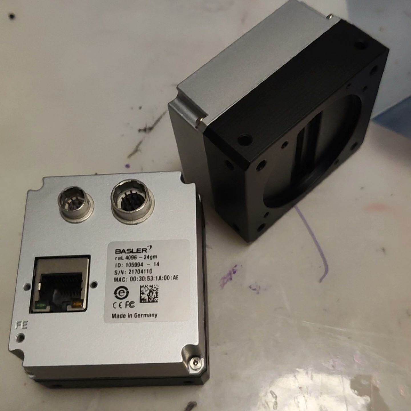 巴斯勒ral4096-24gm工业线扫相机，4K 实物拍摄，--议价商品