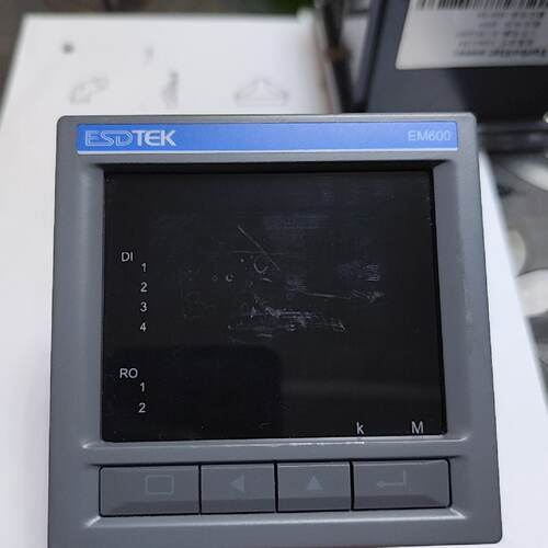 ESDTEK EM600LED多功能电力仪表，型号EM600 LED-E-DI4，拆机件，