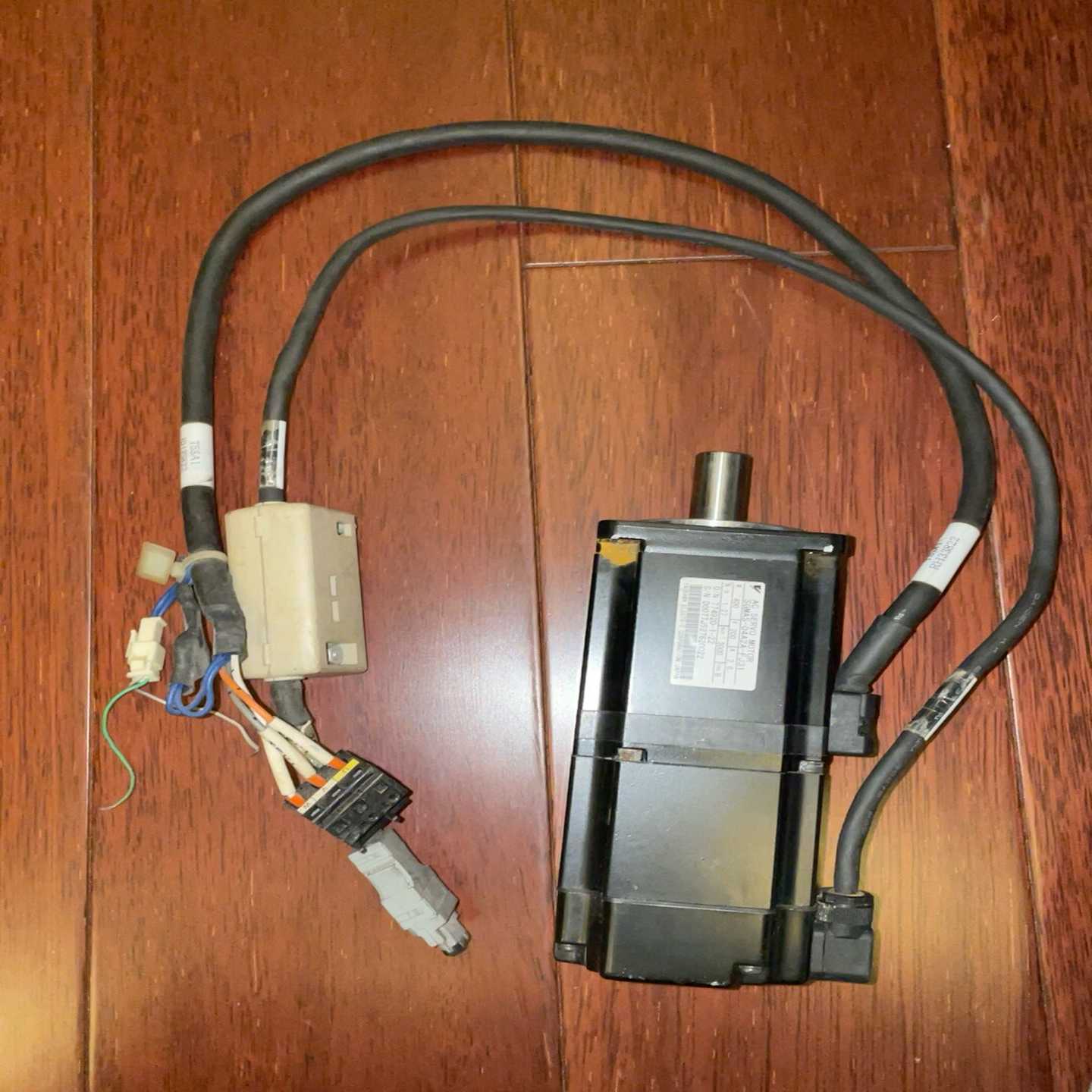 贴片机安川电机SGMAS-04A2A-FJ31实询价