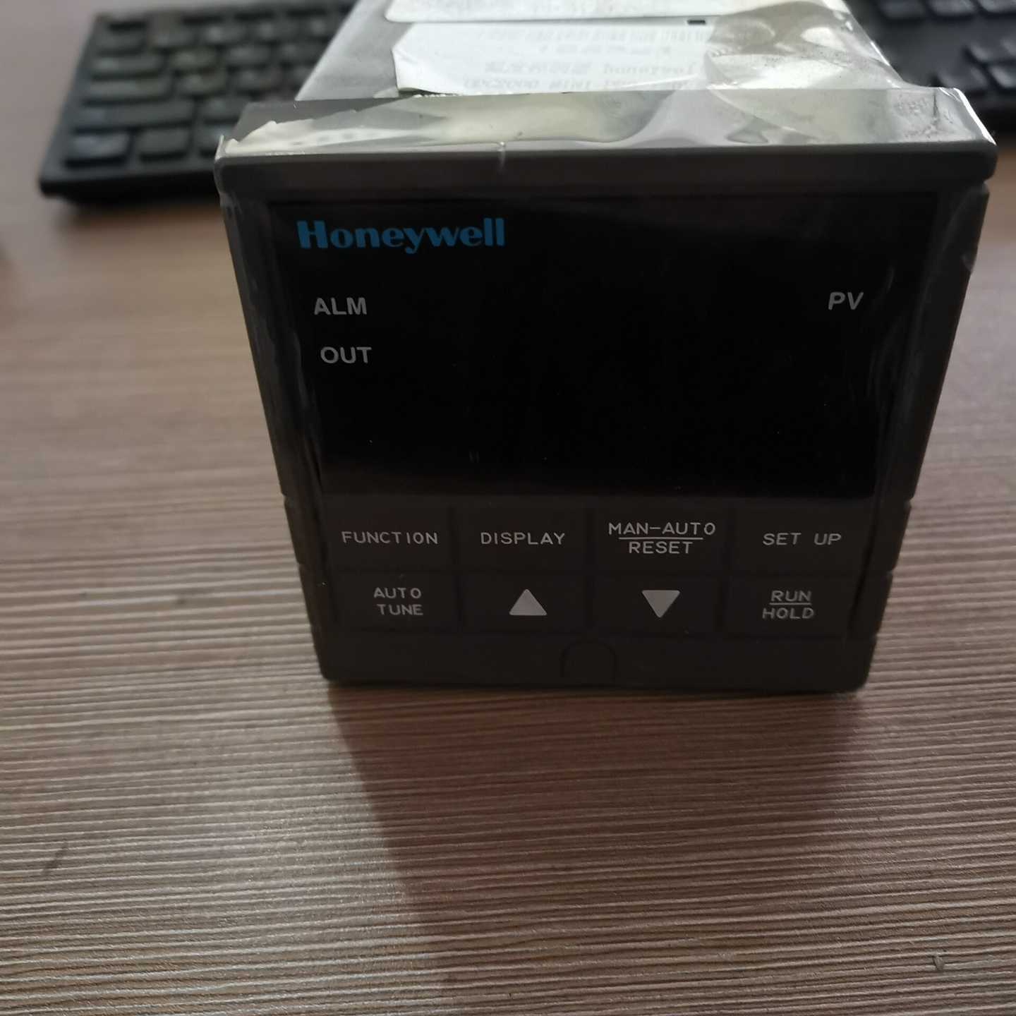 询价霍尼韦尔UDC2000温度控制器原装霍尼韦尔温度控制器，功能