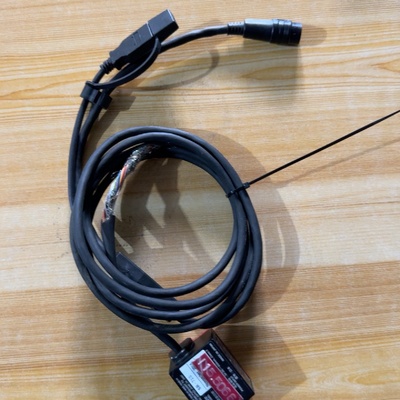 基恩士KEYENCESR710激光传感器日本原装制造