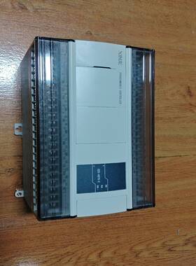 信捷PLCXD5-48T6-E，功能正常，成色为实图询价