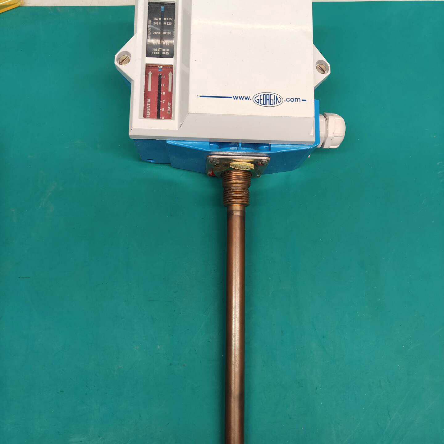 GEORGIN B18R 温度开关 2DVC004ST 45—议价