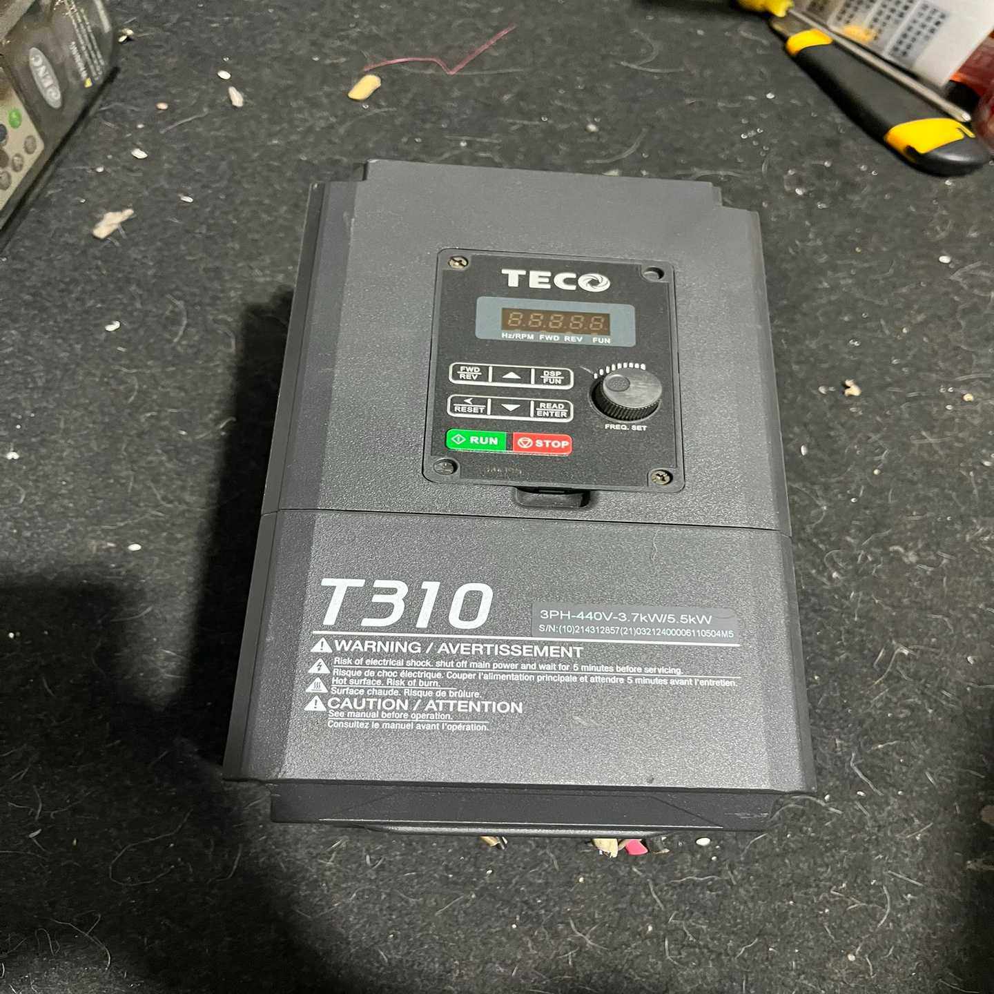 东T310变频器3.7KW/5.5KW380VT310