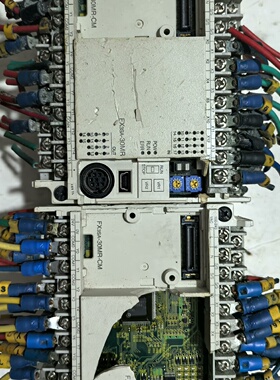 议价两个PLC型号FX3SA30MRCM宝贝成色议价