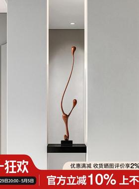 抽象木雕摆件高档酒店样板间入户玄关雕塑艺术品创意竖高软装摆设