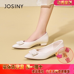 卓诗尼显气质方扣尖头低跟单鞋女2026年春季新款浅口法式时装女鞋