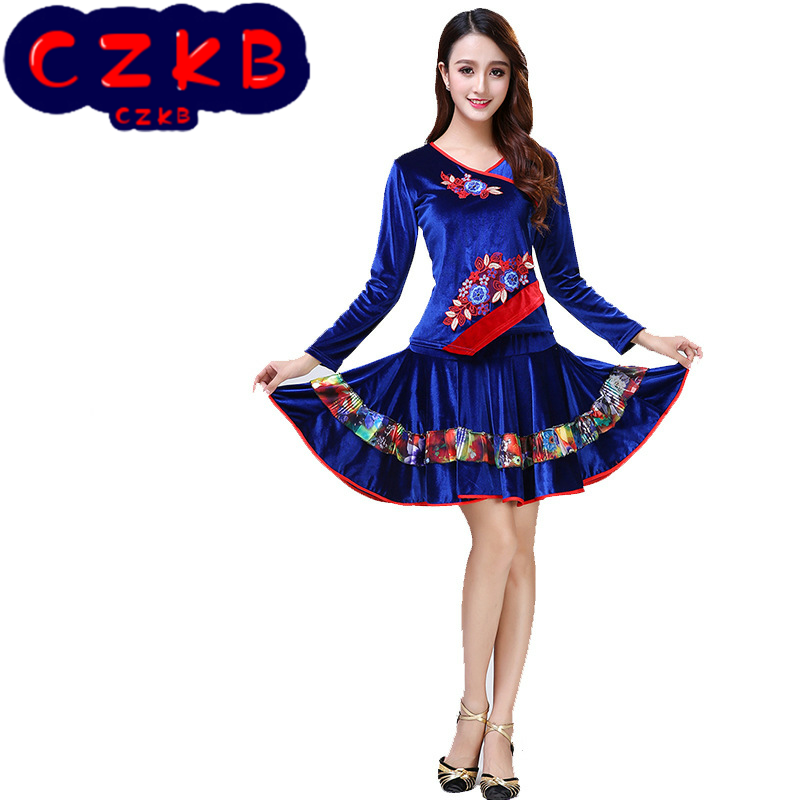 新款服装女成人夏季短袖套裙2019新款现代舞蹈服演出套装