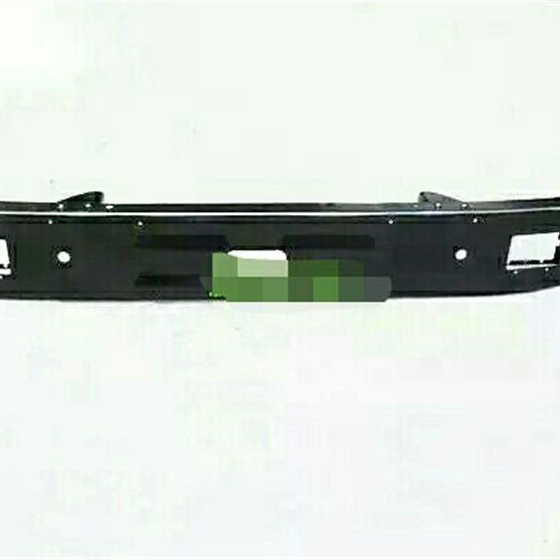 徐工吊车8吨新款前保险杠驾驶室前保险杠原厂配件