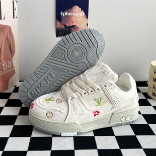 厚底小白鞋新款增高板鞋美式高街 小众鞋子女款学生情侣休闲鞋男