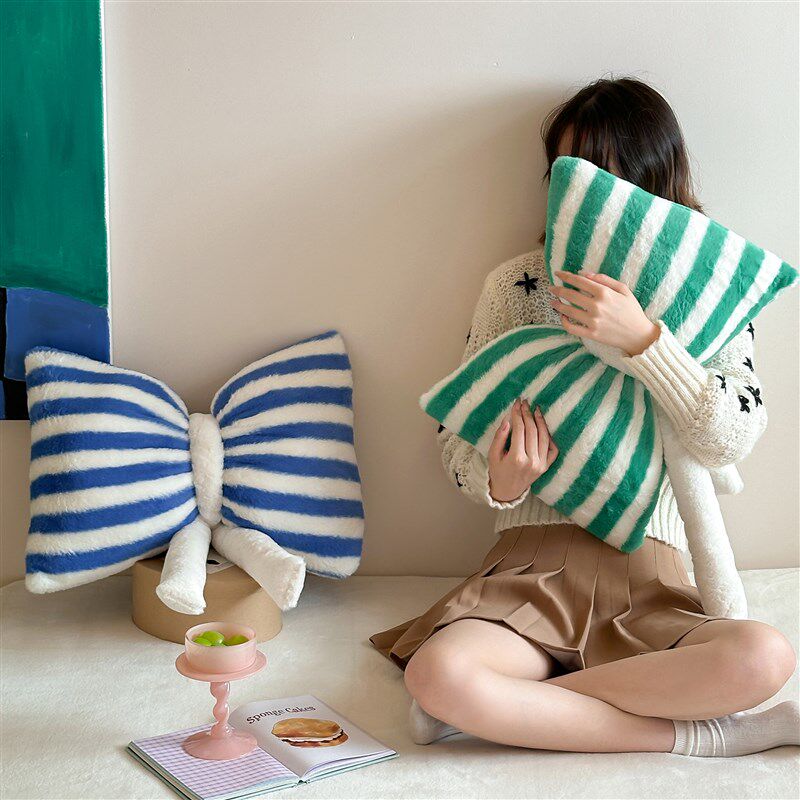 可可爱爱ins韩国少女蝴蝶结抱枕兔兔绒腰靠卧室客厅装饰氛围感