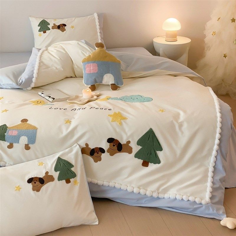 送抱枕100支磨毛婴儿棉床单四件套全棉圣诞森林狗刺绣被套ins床品