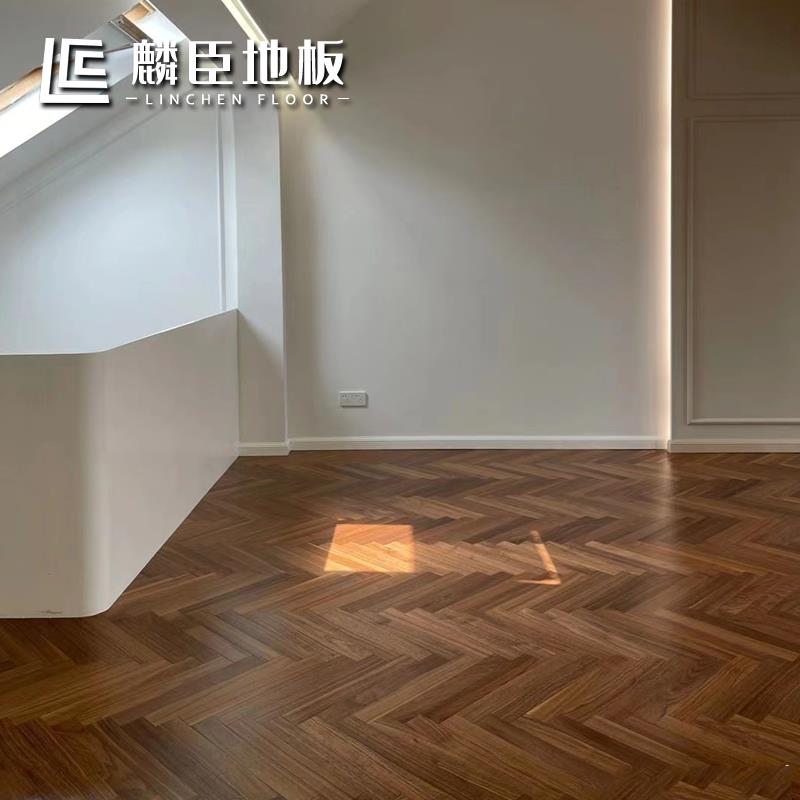 #北美无品牌/黑胡桃人字拼三层层实木式鱼多骨拼家用m地板15m美