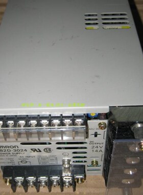 日本OMRON S82D-3024 开关电源 300W 24V14A电源
