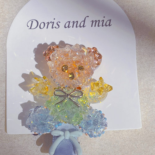 【Doris and Mia小众设计】彩色小熊满钻发夹高级感鸭嘴夹发卡