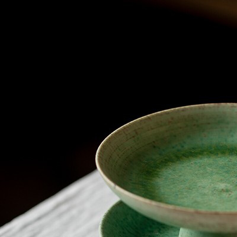 日式手工绿色窑变陶瓷茶点盘陶瓷小果盘糕点复古高足零食盘托盘
