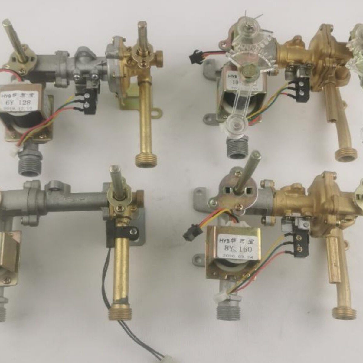 燃气热水器水气联动阀微动开关配件电磁阀水压开关水皮膜片通用